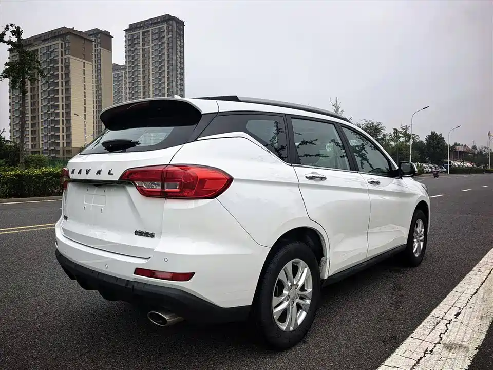 Haval M6