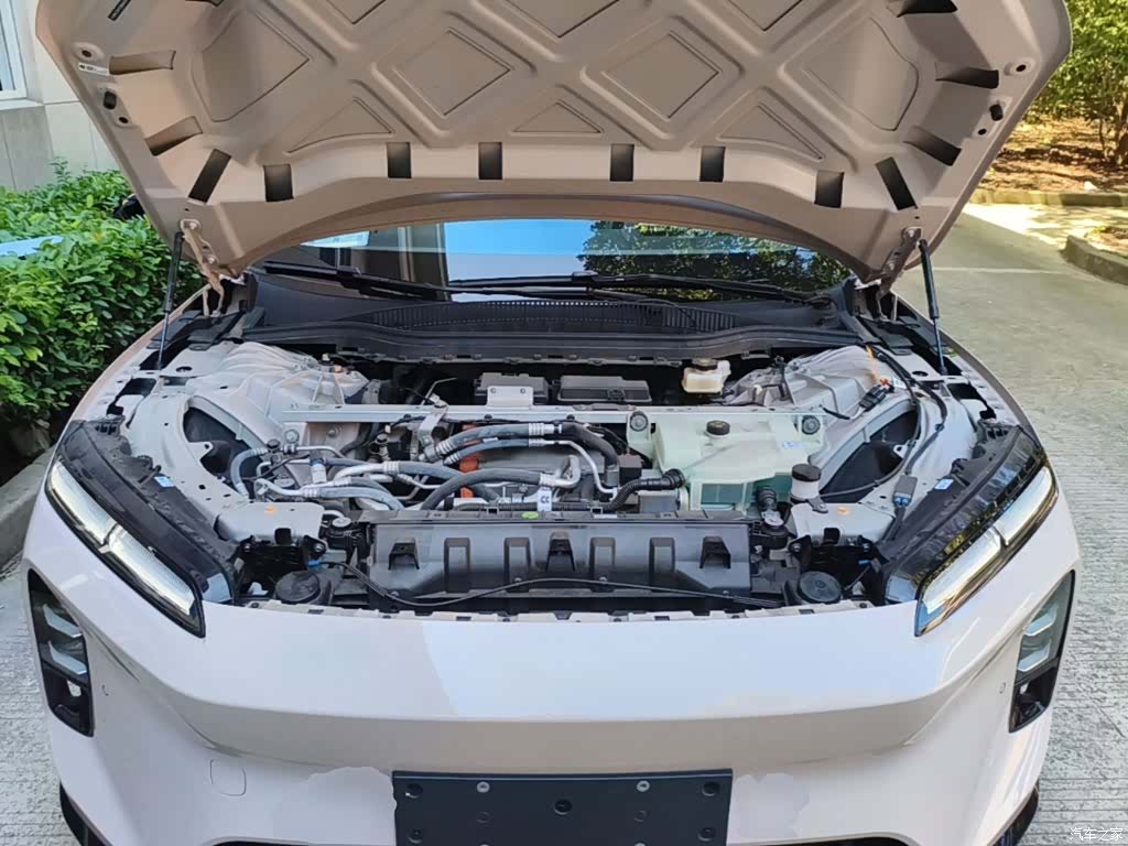 NIO ET5, 2025 16