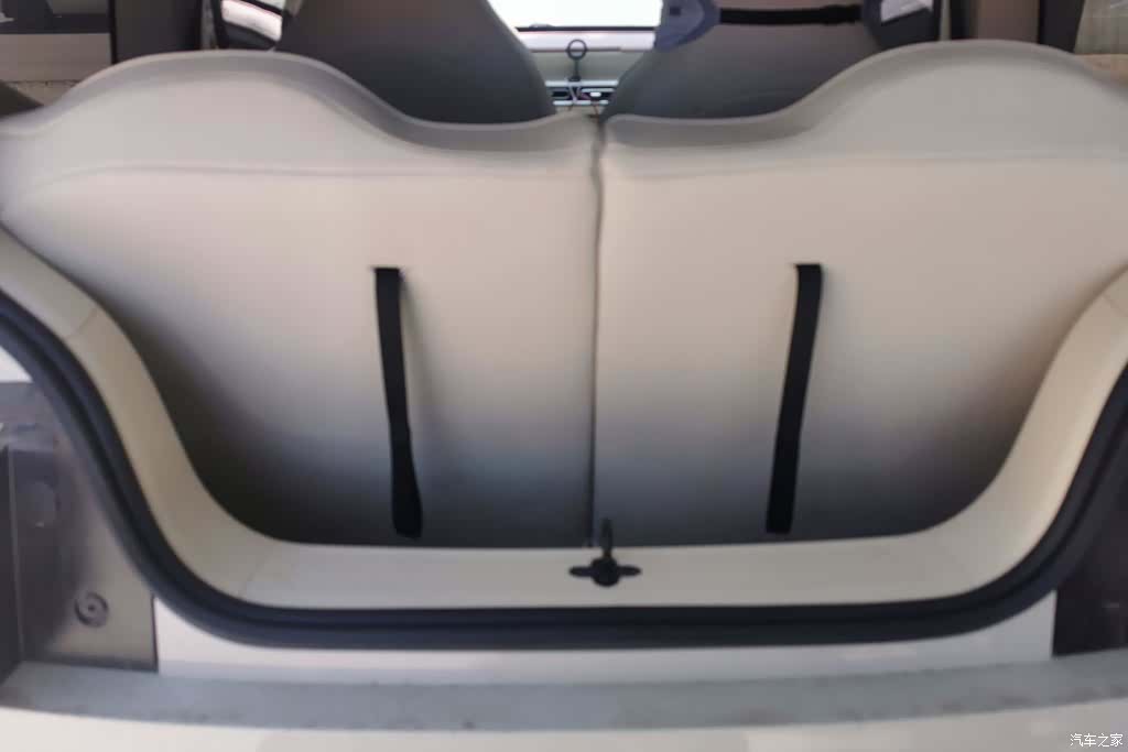 Wuling MINIEV, 2025 4