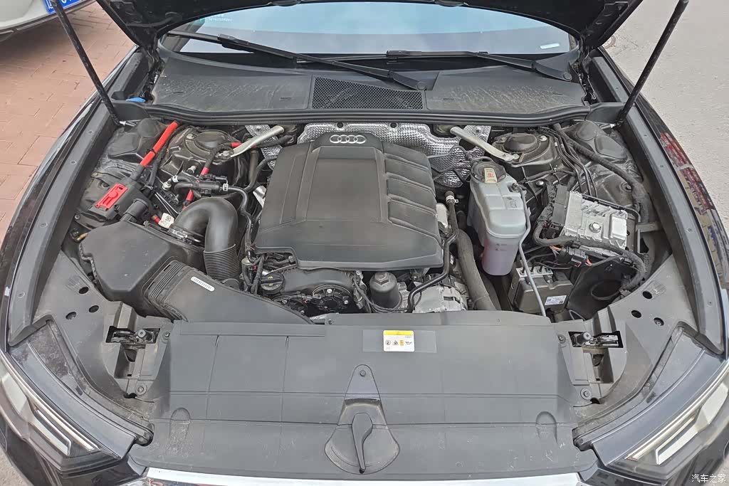 Audi A6L, 2021 10