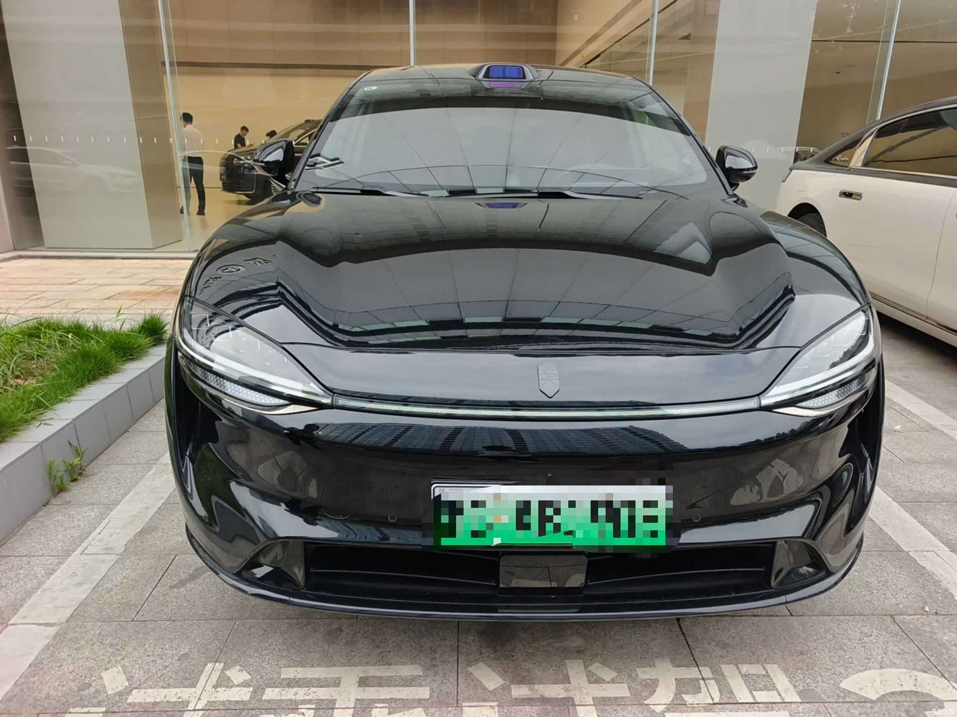 Luxeed R7, 2025 2