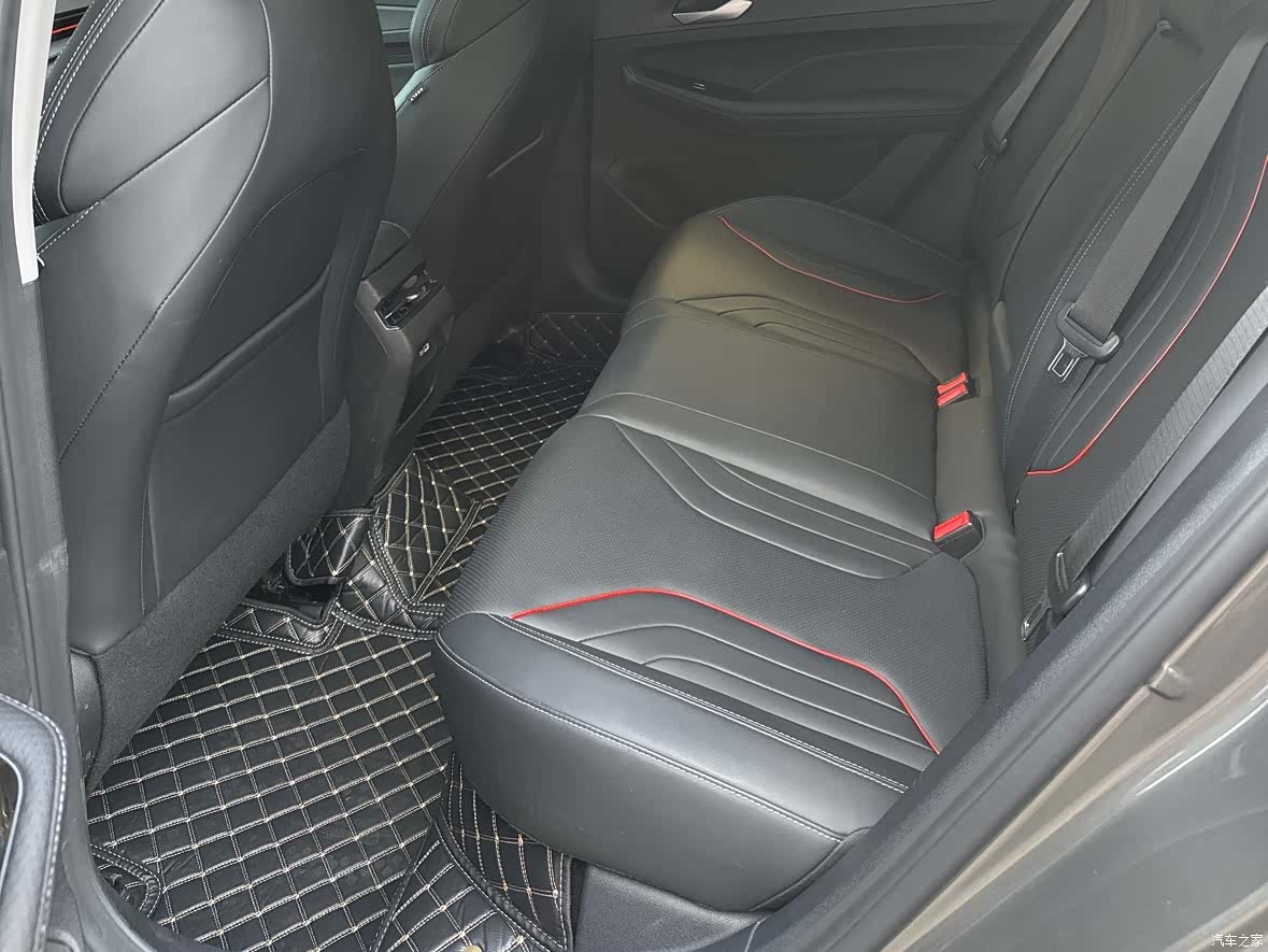 Geely Binray, 2025 11