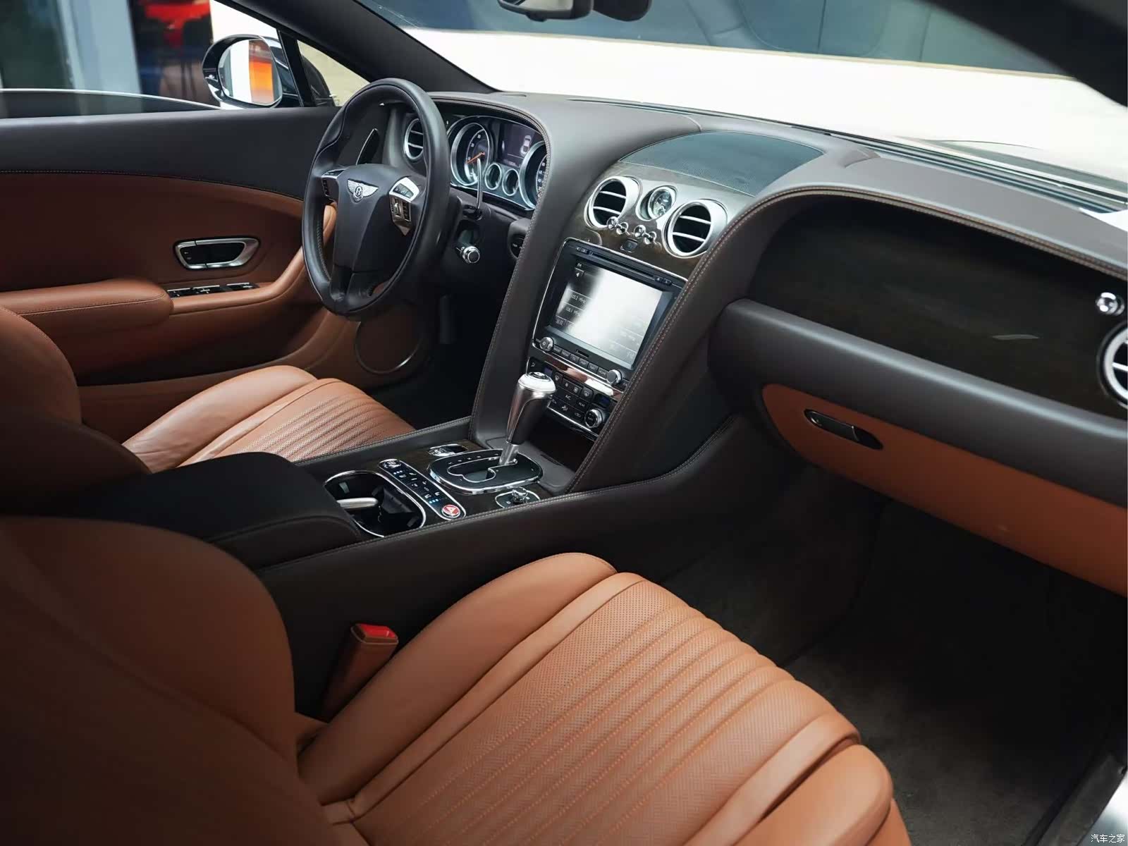 Bentley Continental GT, 2017 14