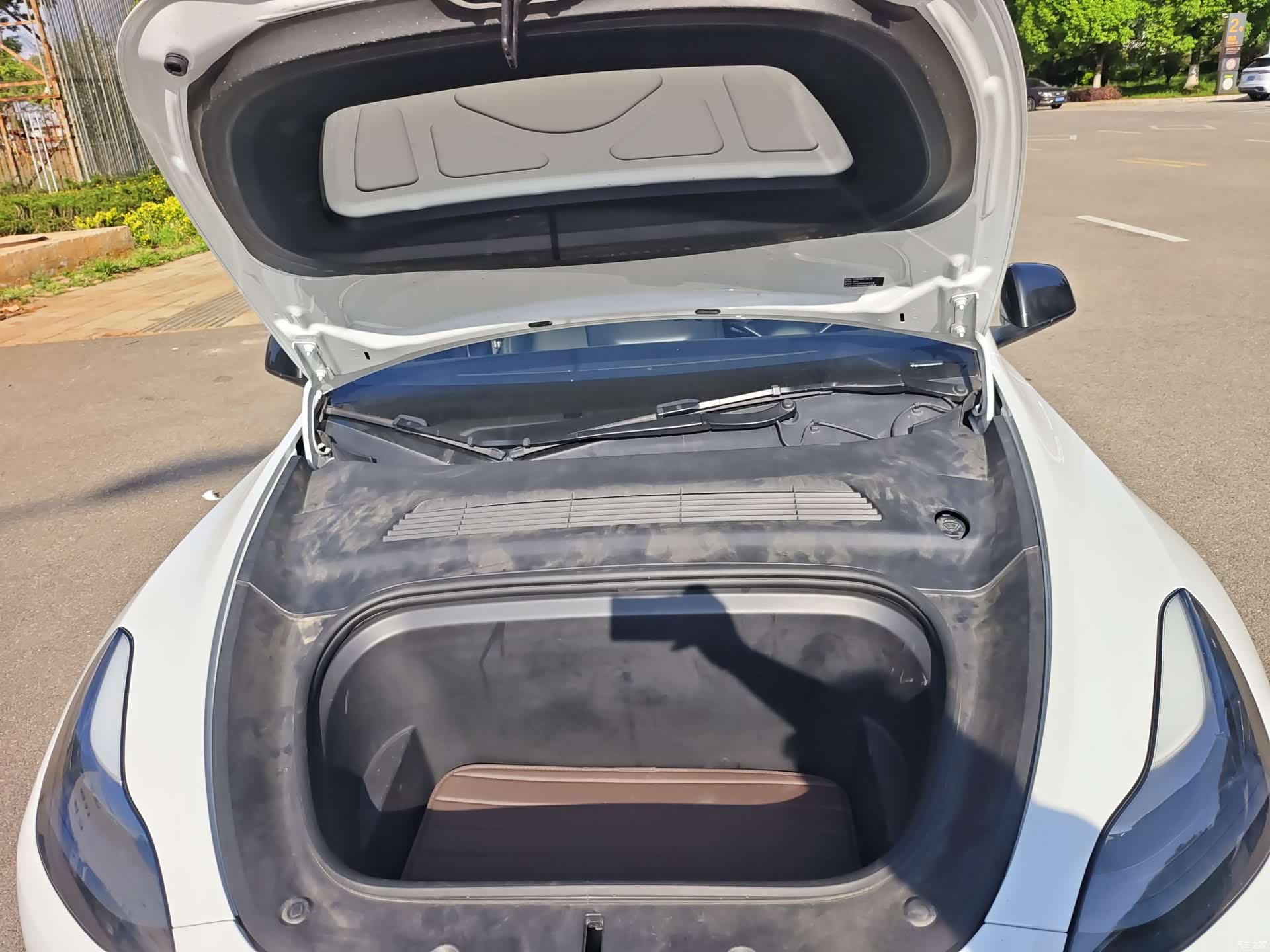 Tesla Model Y, 2021 13