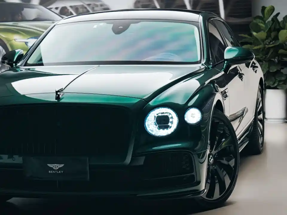 Bentley Flying