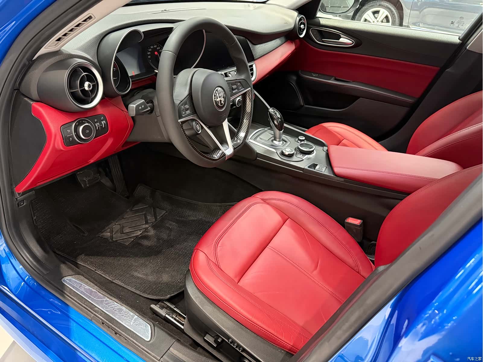 Alfa Romeo Giulia, 2018 4
