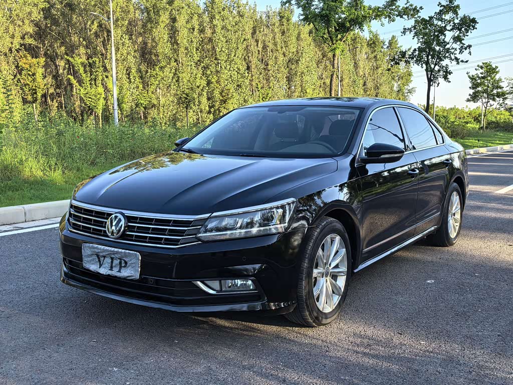 Volkswagen Passat 2017 330TSI DSG