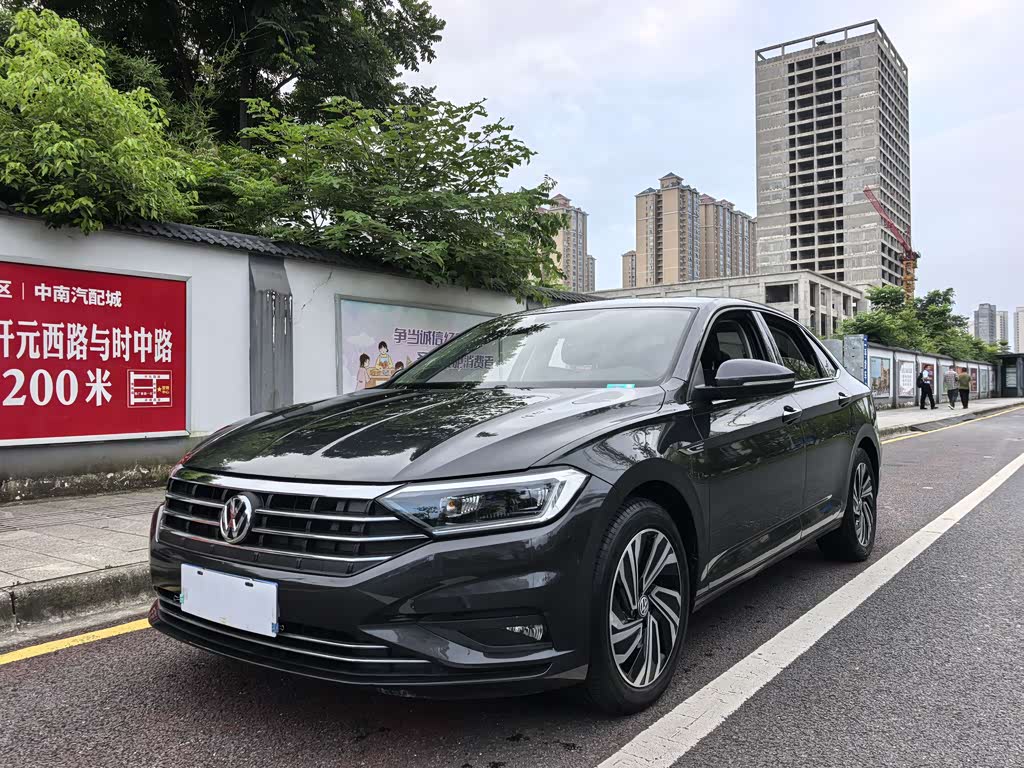 Volkswagen Sagitar