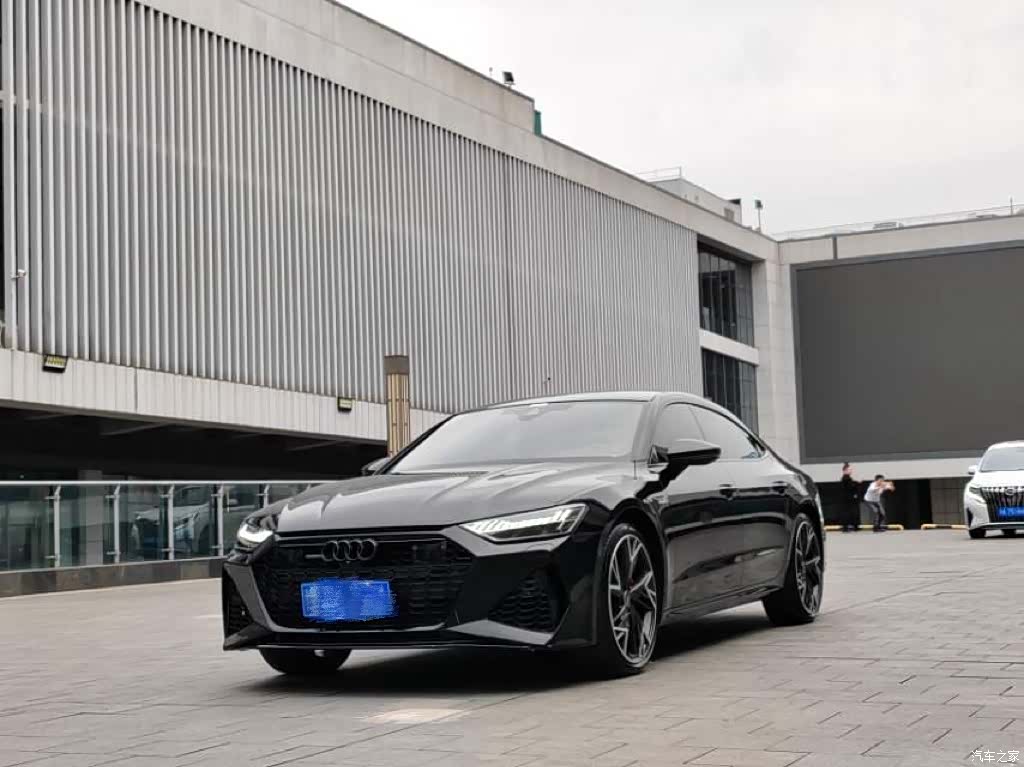 Audi A7L, 2024 1