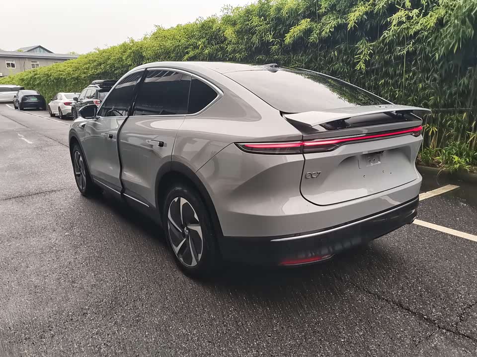 NIO EC7 NIO EC7