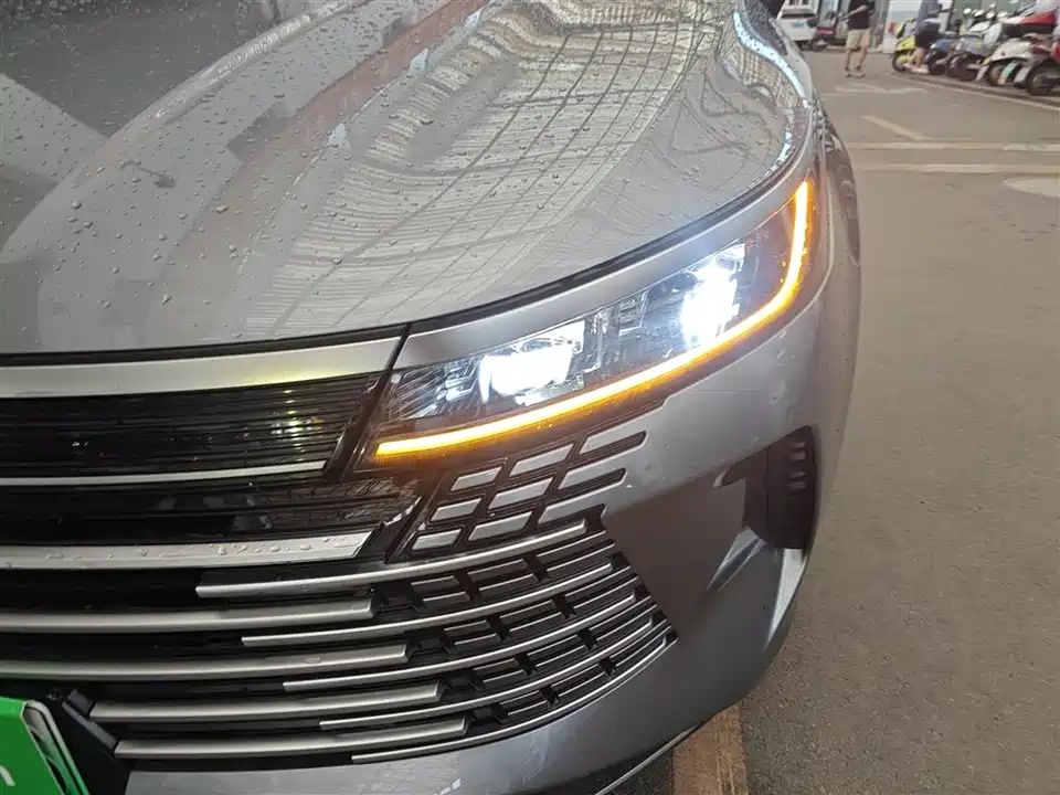 BYD Destroyer 05 BYD Destroyer 05
