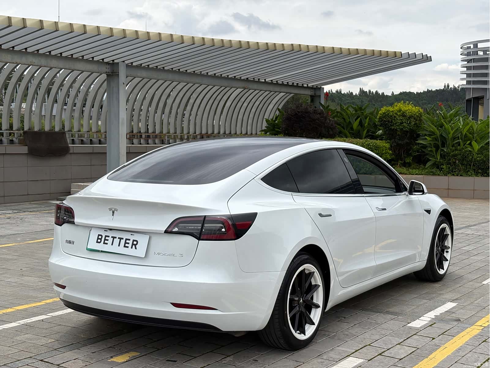 Tesla Model 3, 2020 8