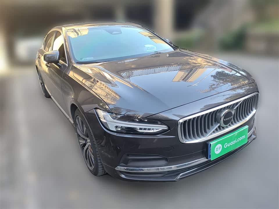 Volvo S90