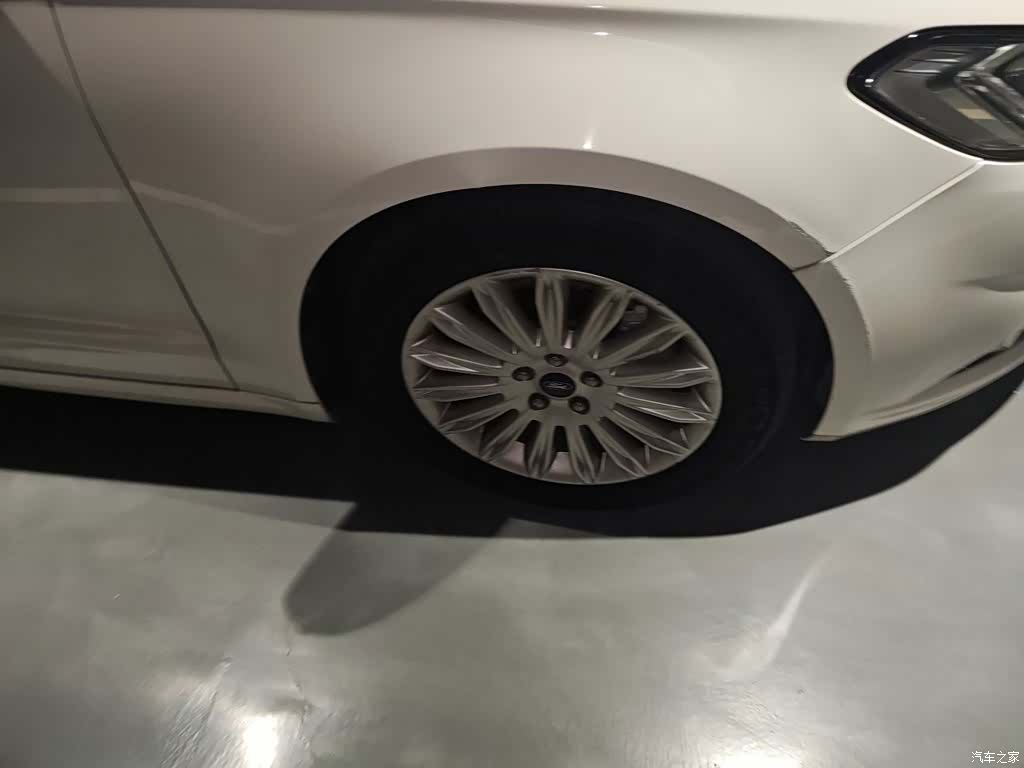 Ford Mondeo, 2015 26