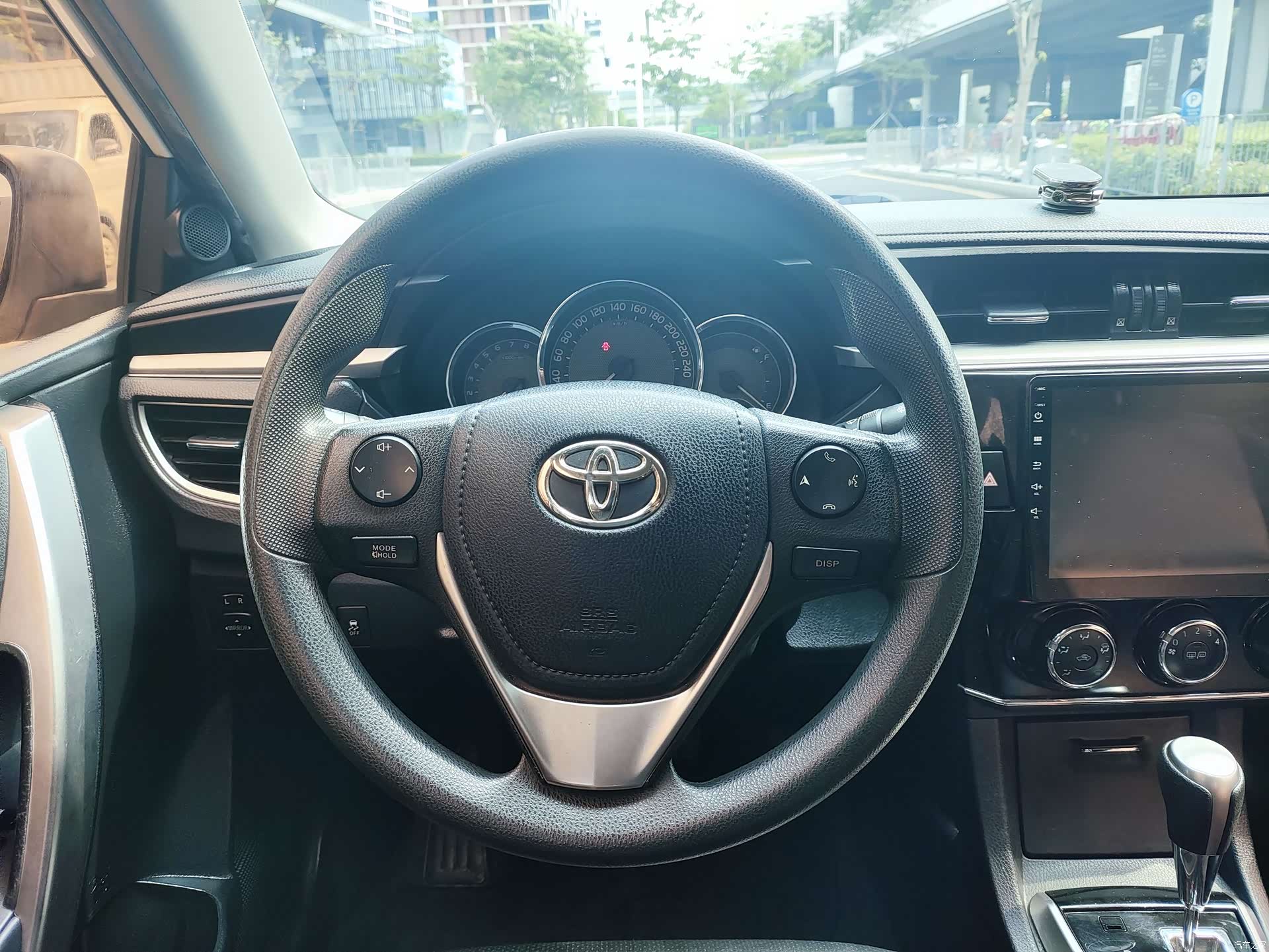 Toyota Corolla, 2016 12