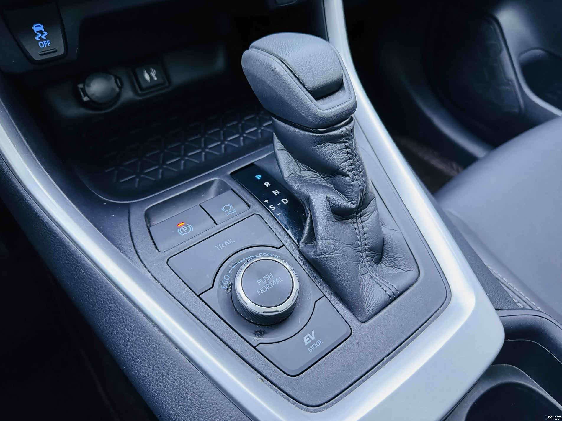 Toyota Wildlander, 2021 15