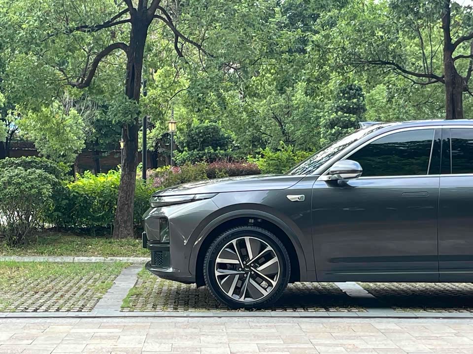 Li Auto Ideal L7