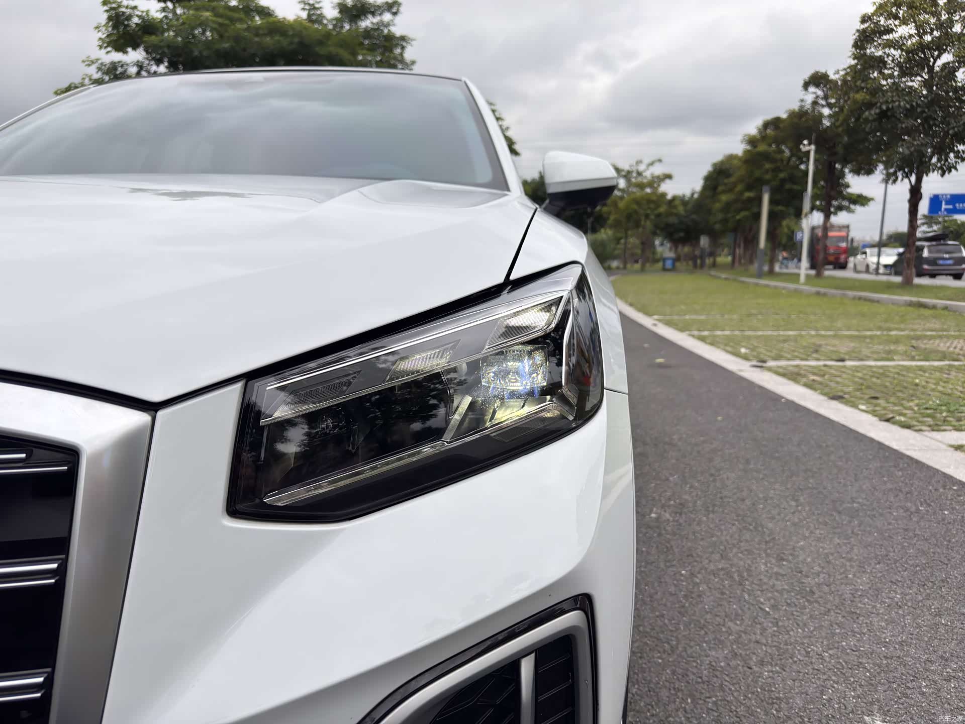 Audi Q2L, 2023 19