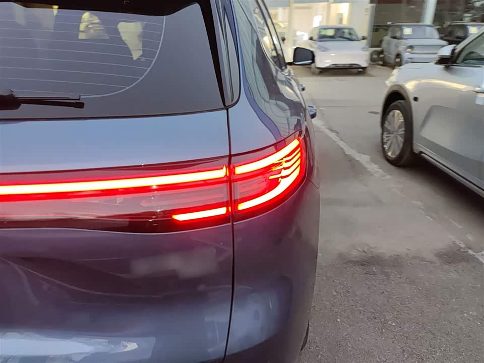 Geely Galaxy Galaxy Starship 7