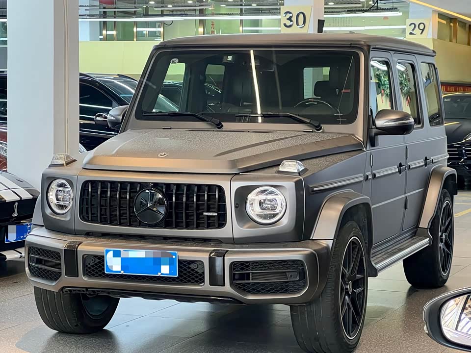 Mercedes-Benz G-class