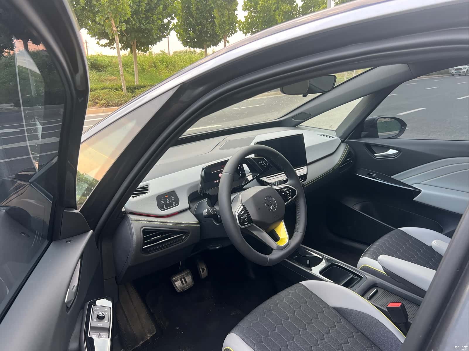 Volkswagen ID.3, 2024 4