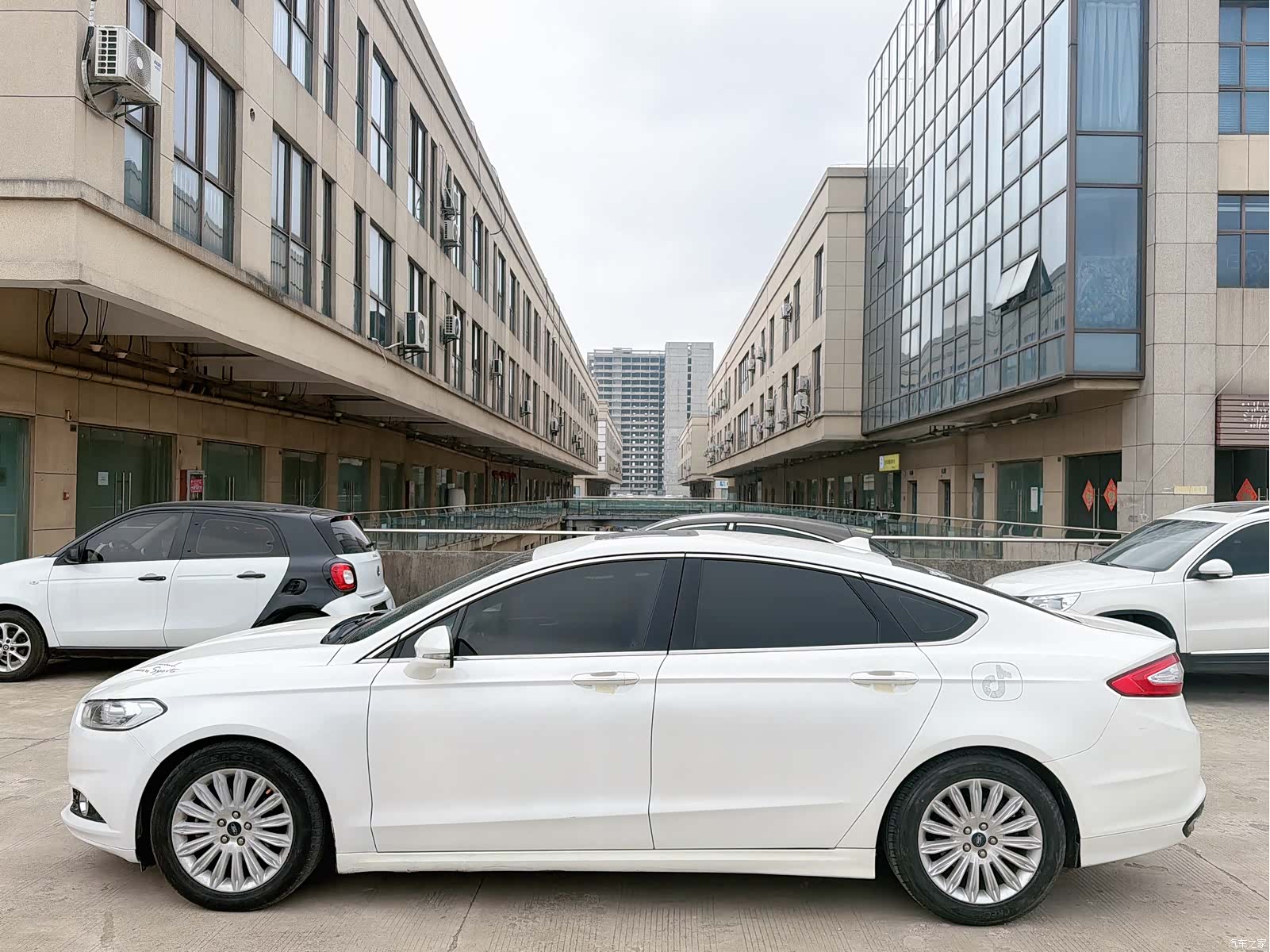 Ford Mondeo, 2016 все фото