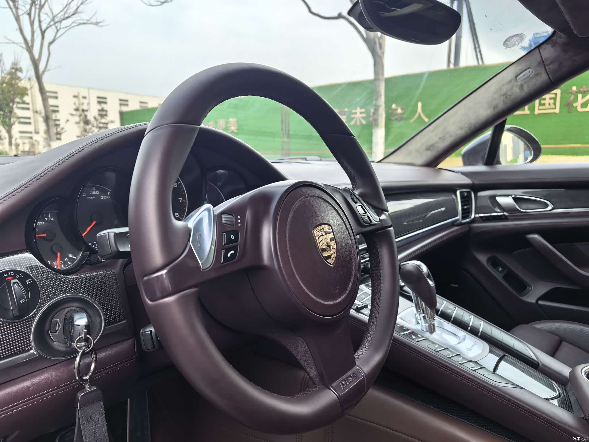 Porsche Panamera, 2012 все фото