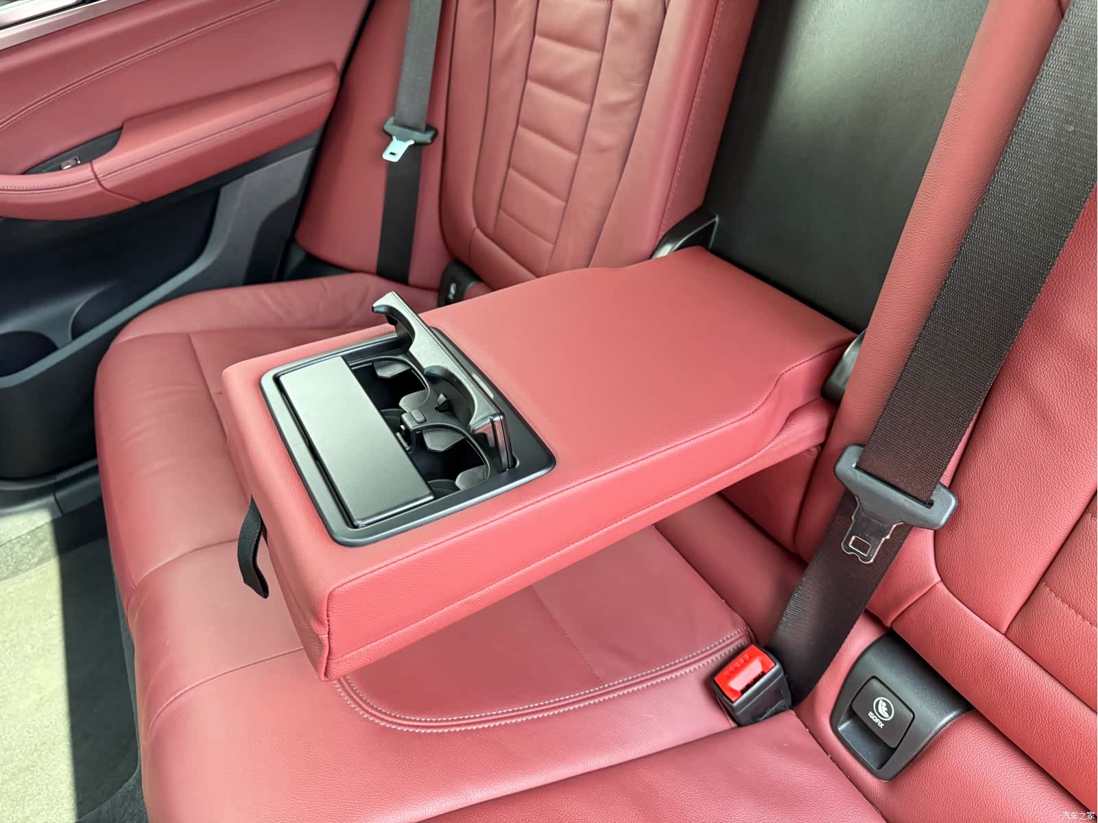 BMW X4, 2019 38