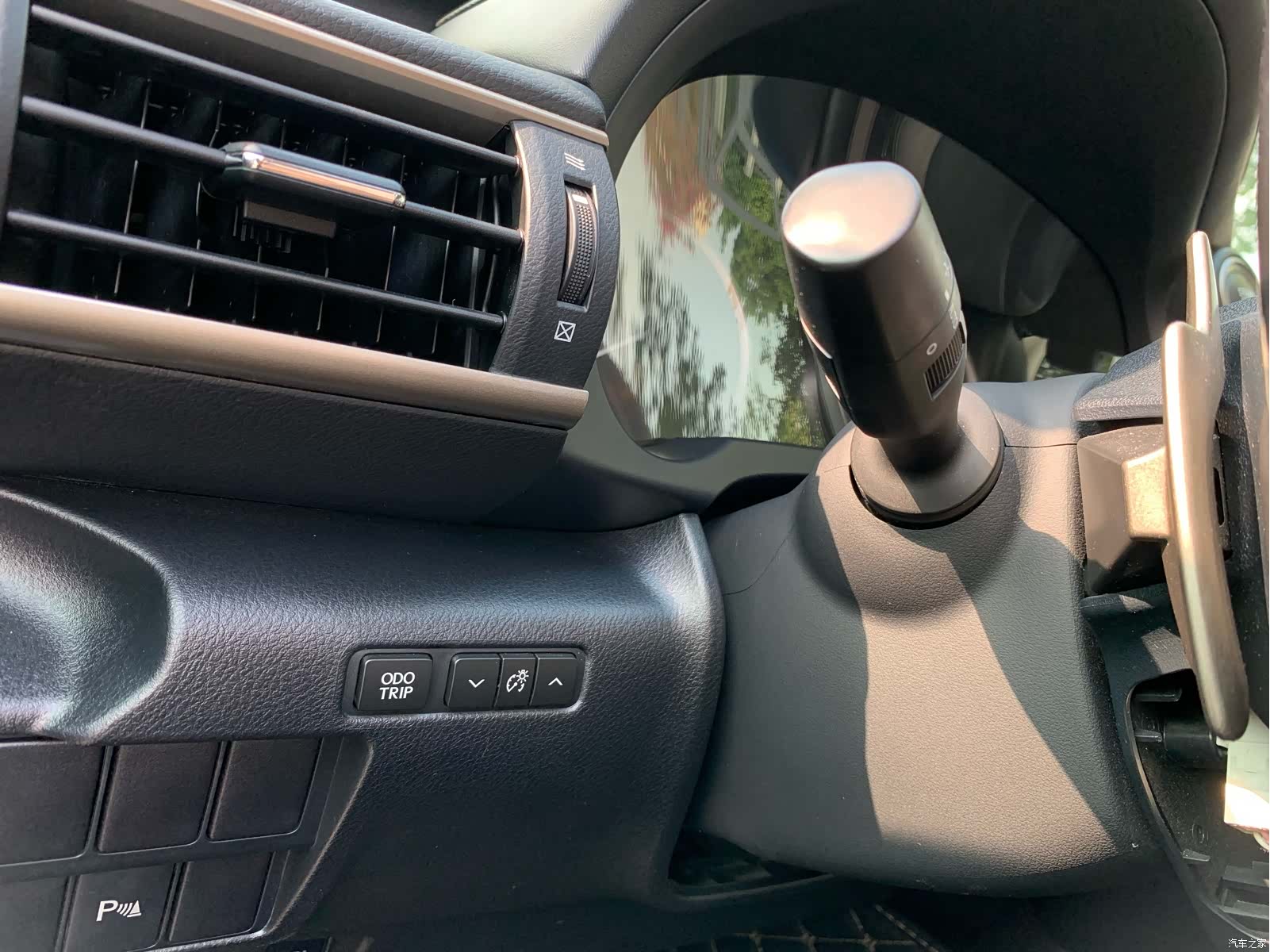 Lexus IS, 2018 17