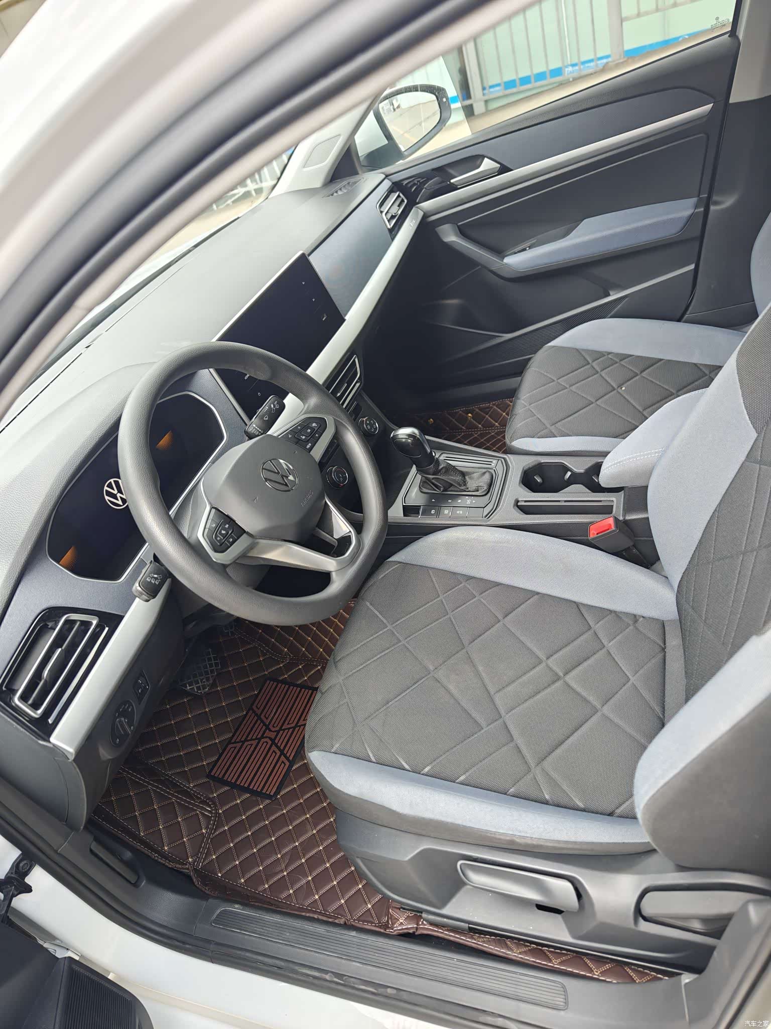 Volkswagen Lavida, 2023 4