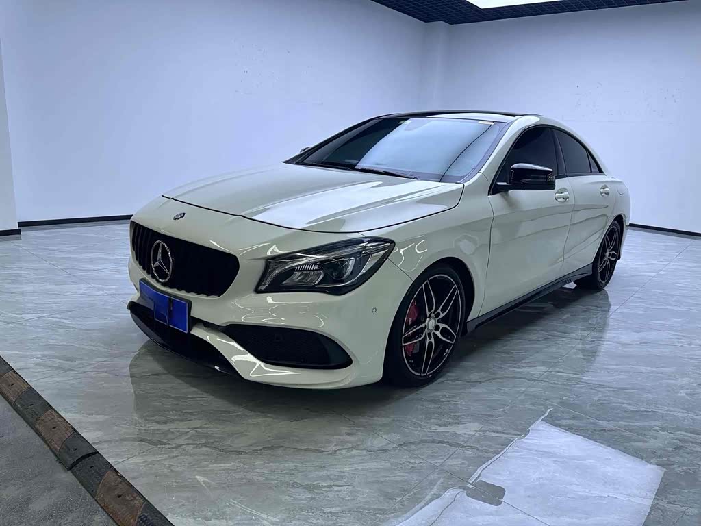 Mercedes-Benz CLA