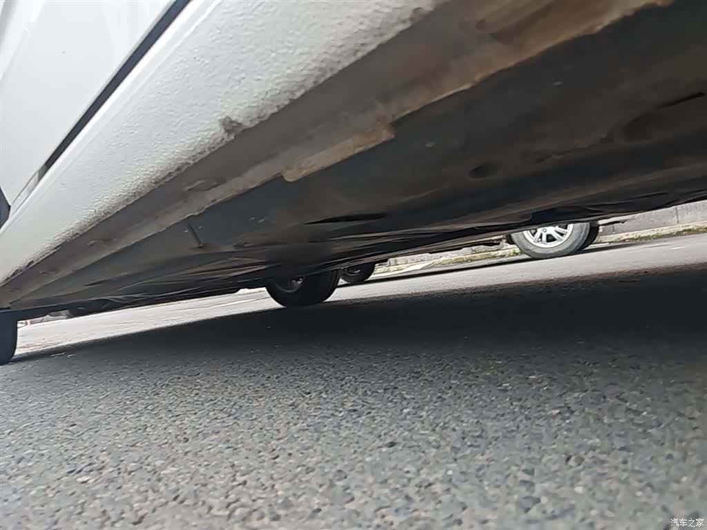 Volkswagen L, 2017 22