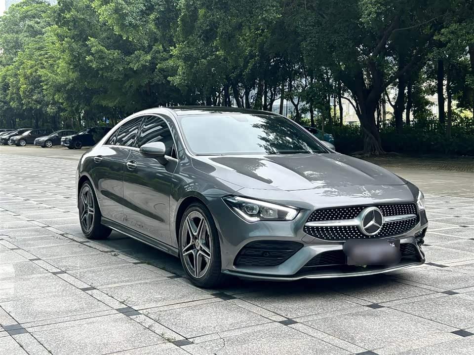 Mercedes-Benz CLA