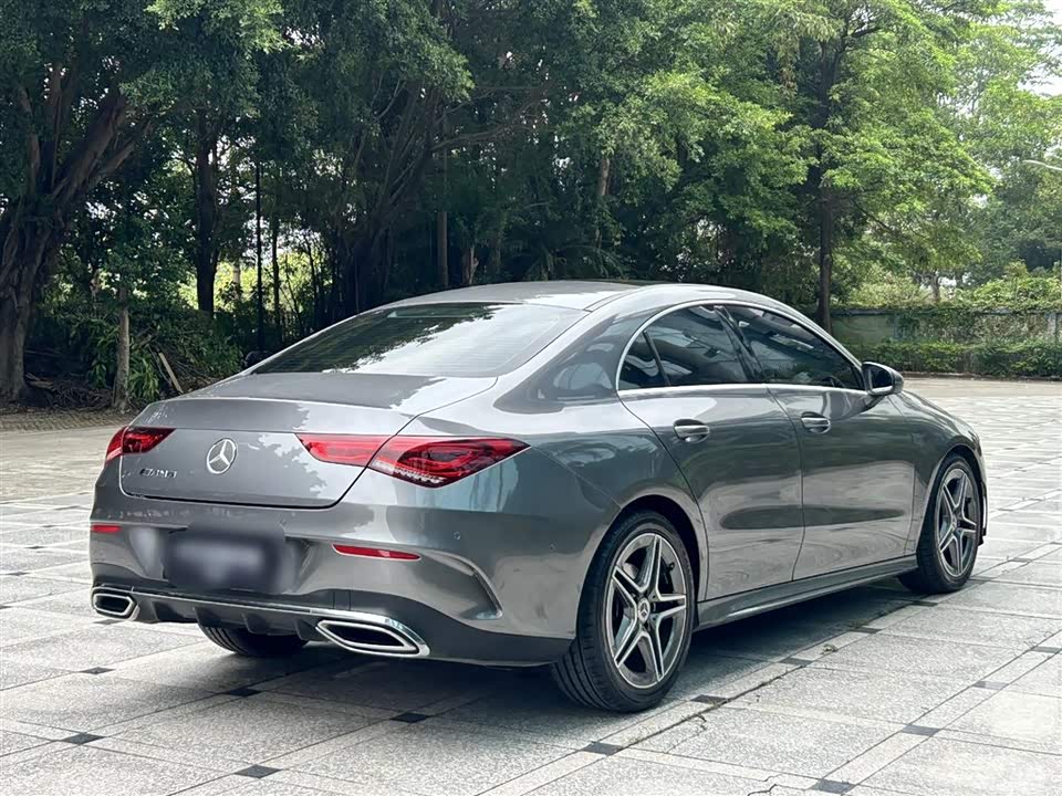 Mercedes-Benz CLA