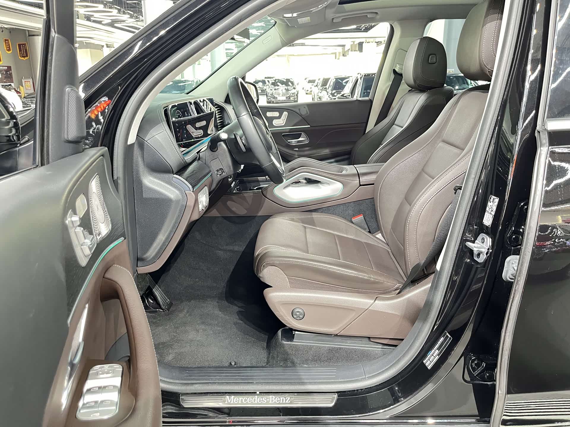 Mercedes-Benz GLE, 2023 4