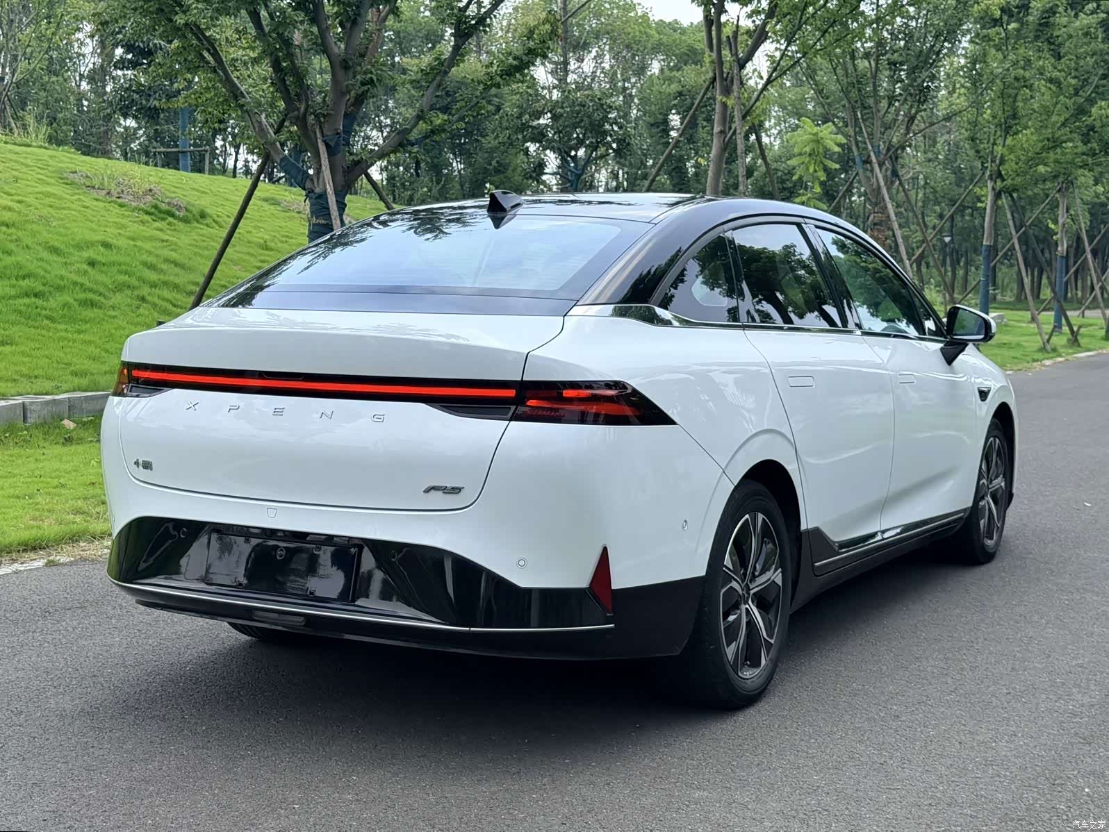 Xpeng P5, 2022 6