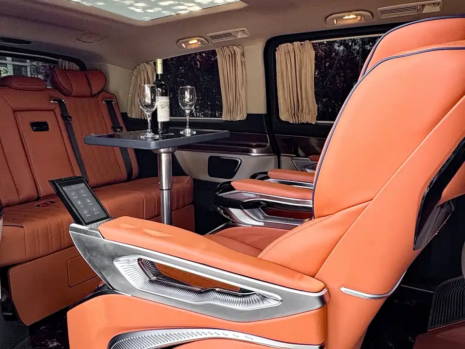 Mercedes-Benz V-class