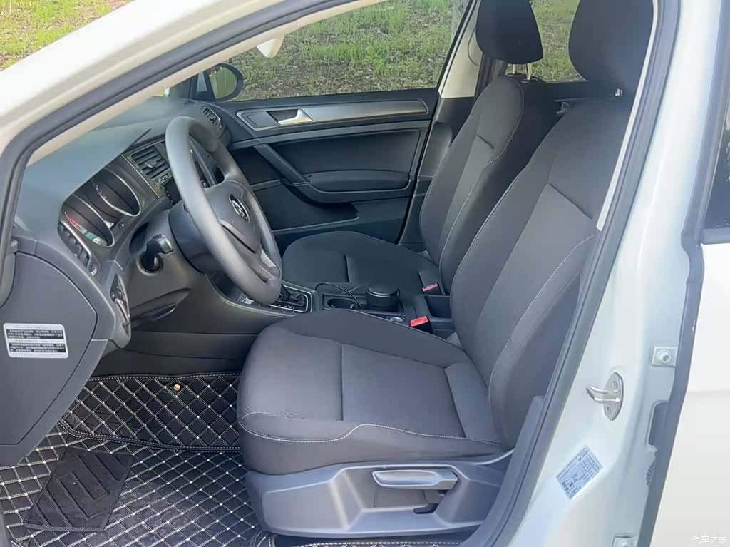Volkswagen Golf, 2016 12
