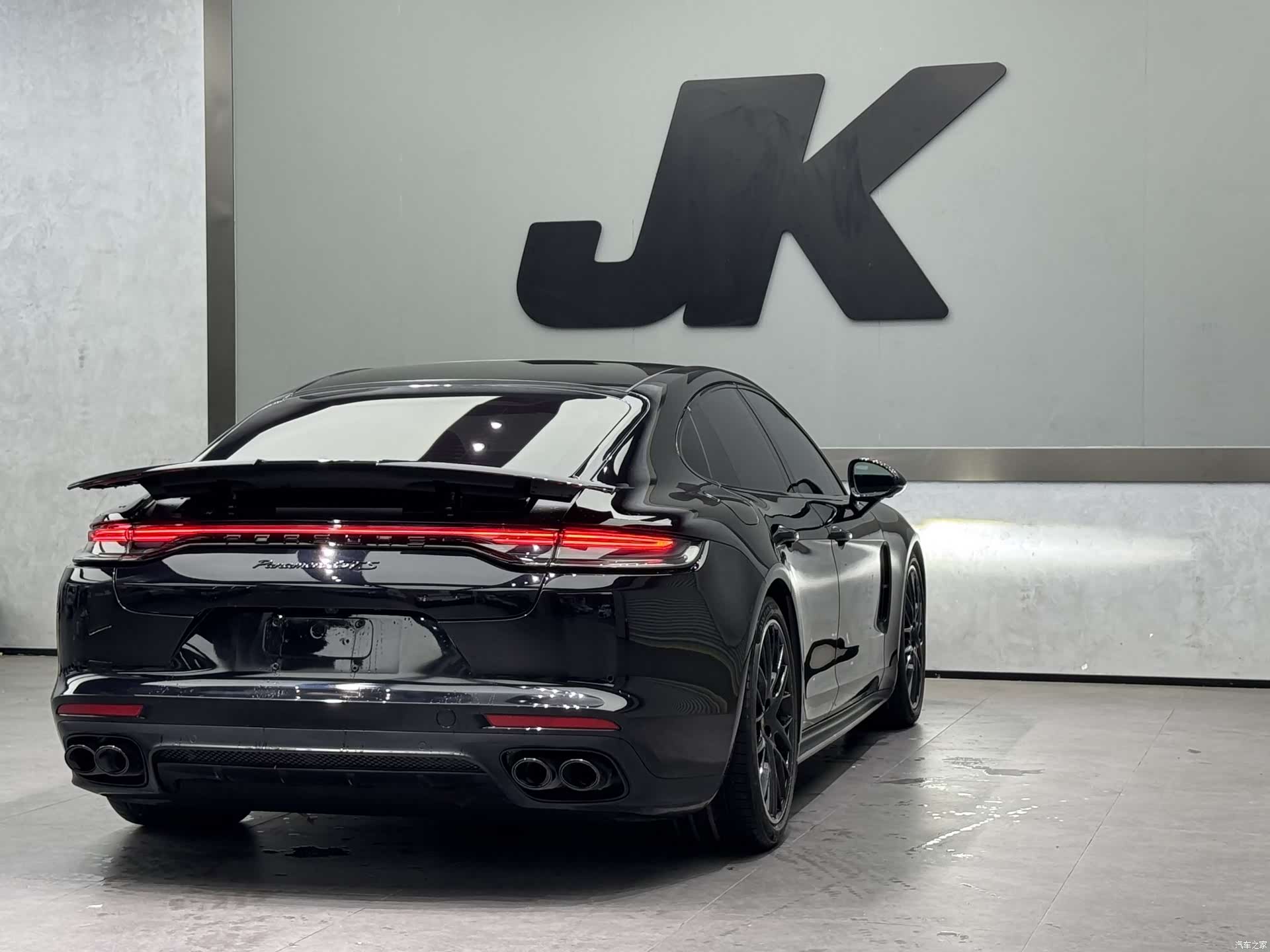 Porsche Panamera, 2023 16