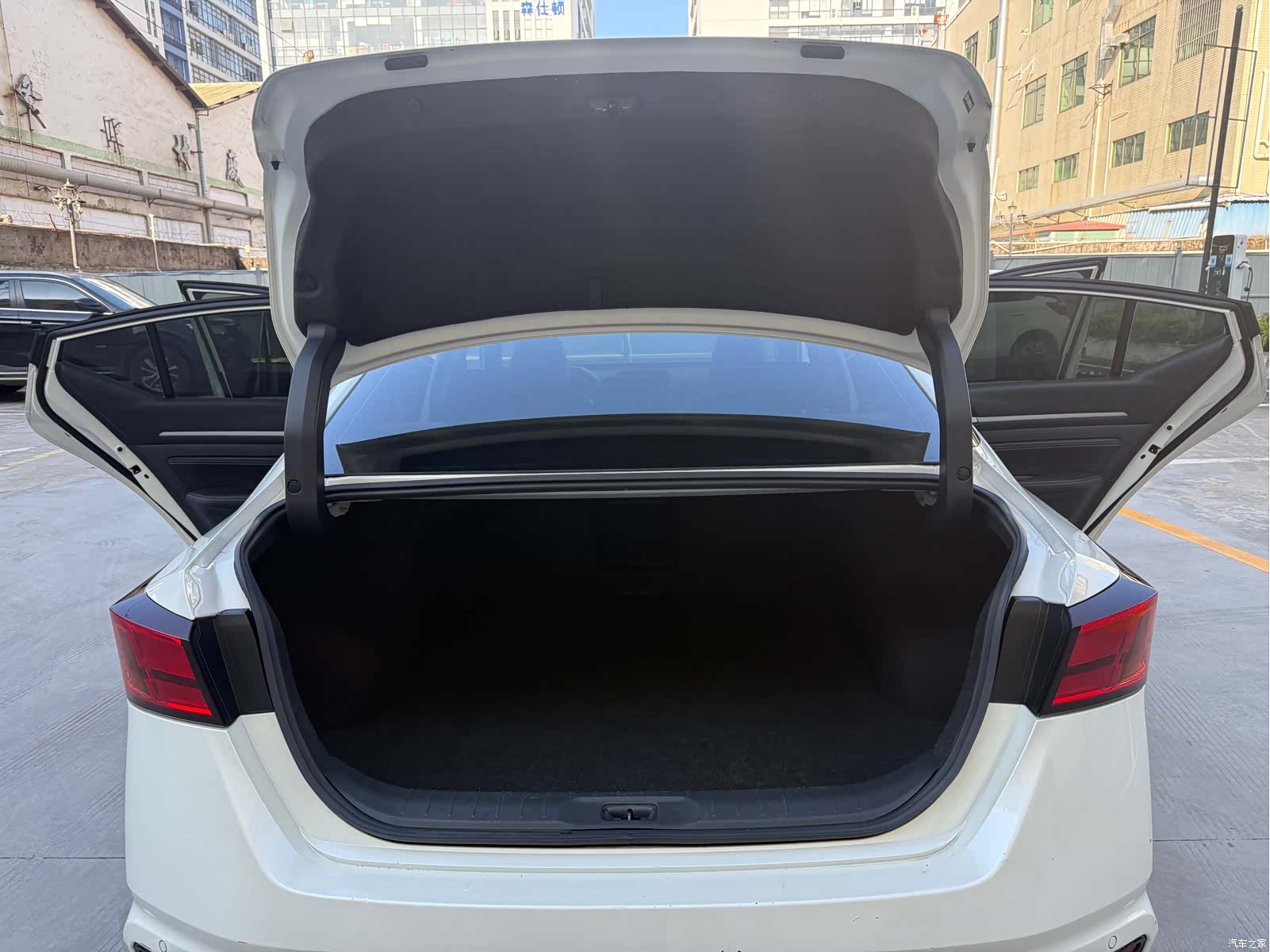 Nissan Teana, 2021 16