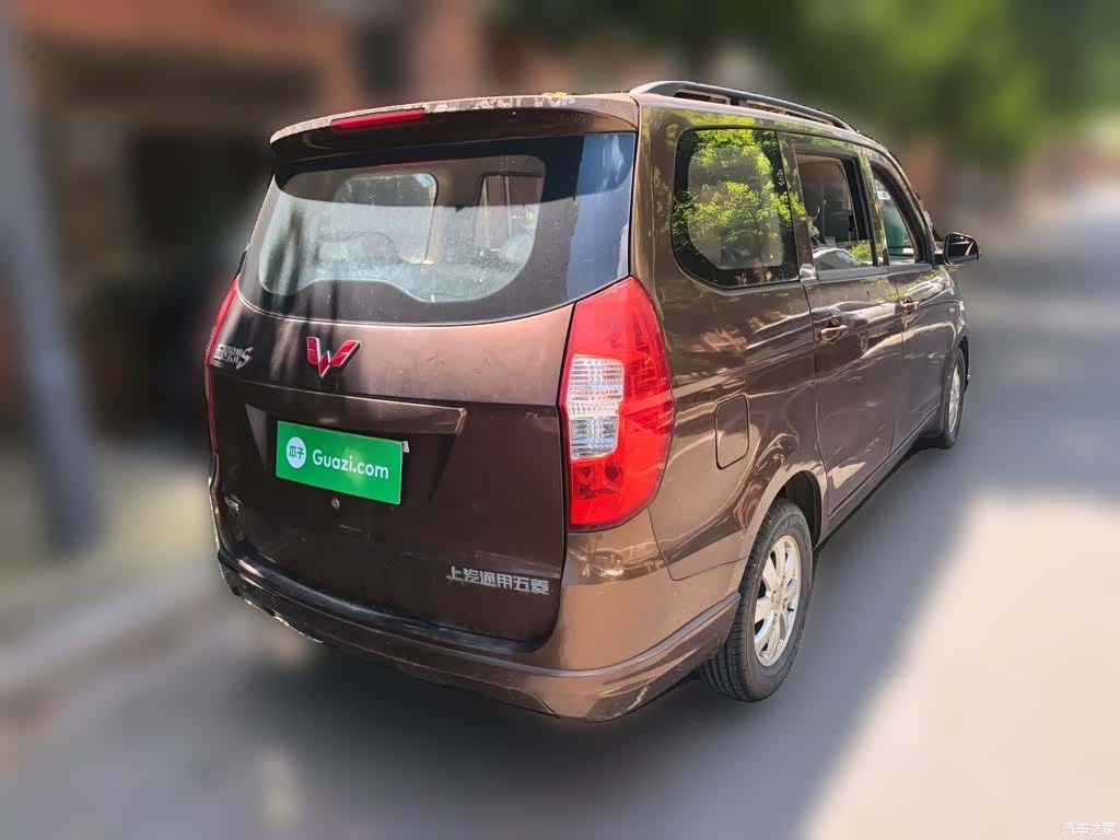 Wuling Hongguang, 2016 4