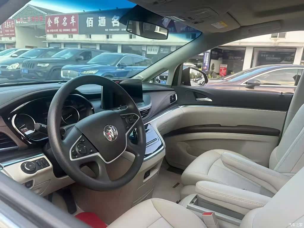 Buick GL8, 2023 4