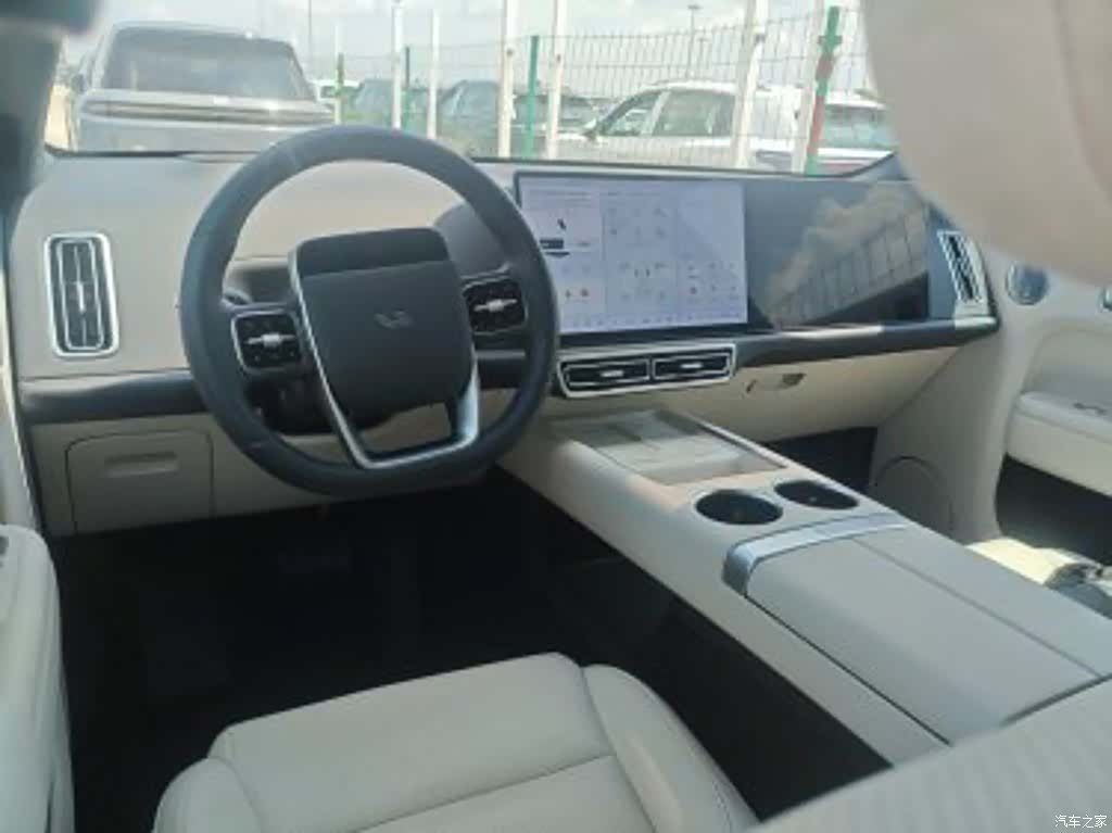 Li Auto L7, 2025 6