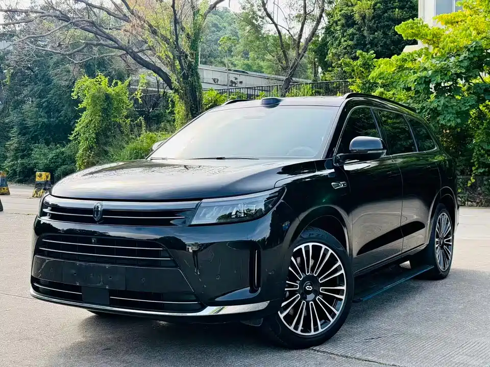 AITO Ask the world M7