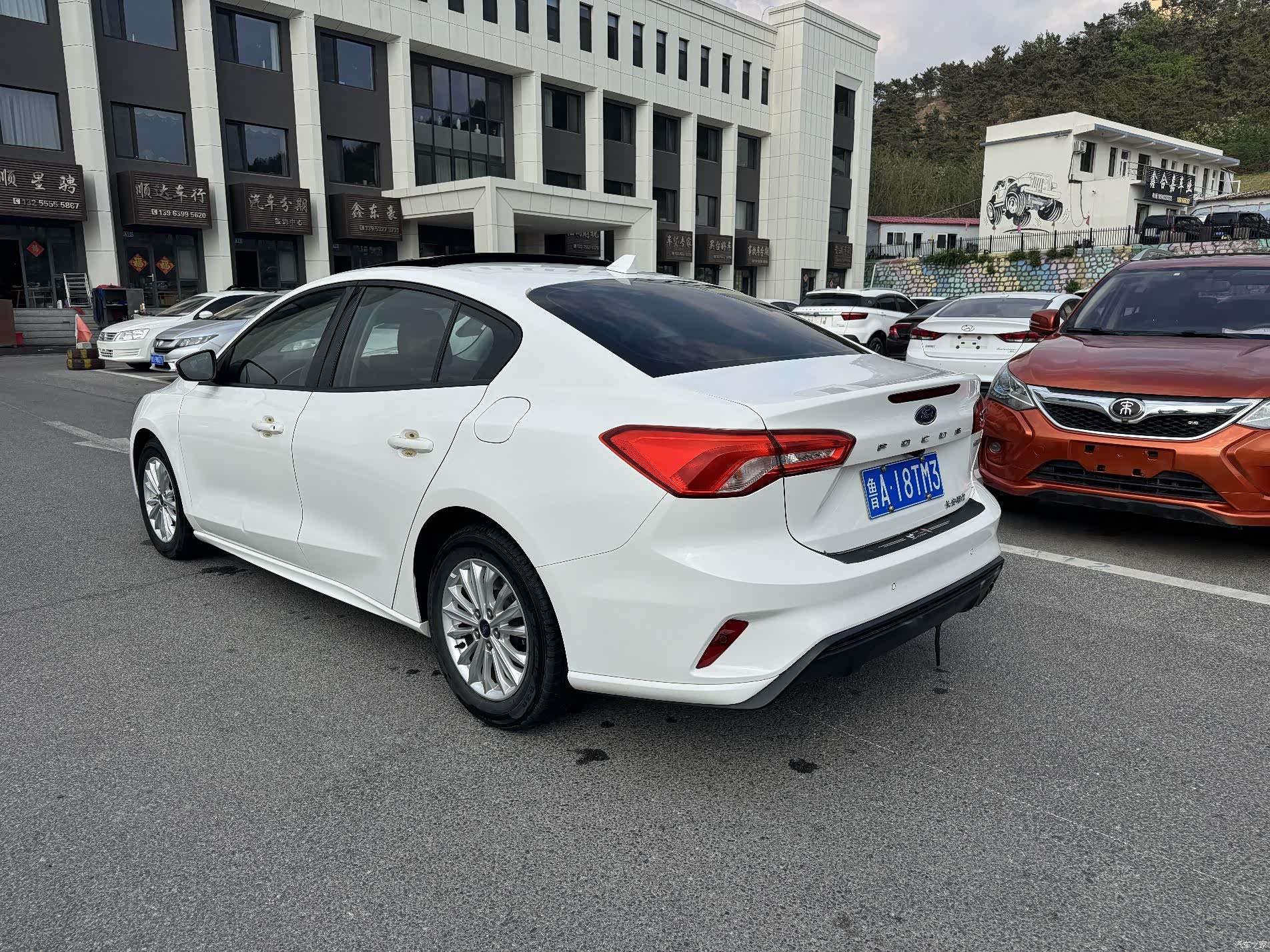 Ford Focus, 2019 12