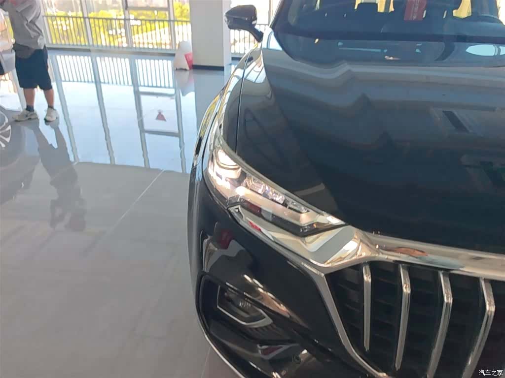 Hongqi HS5, 2021 13