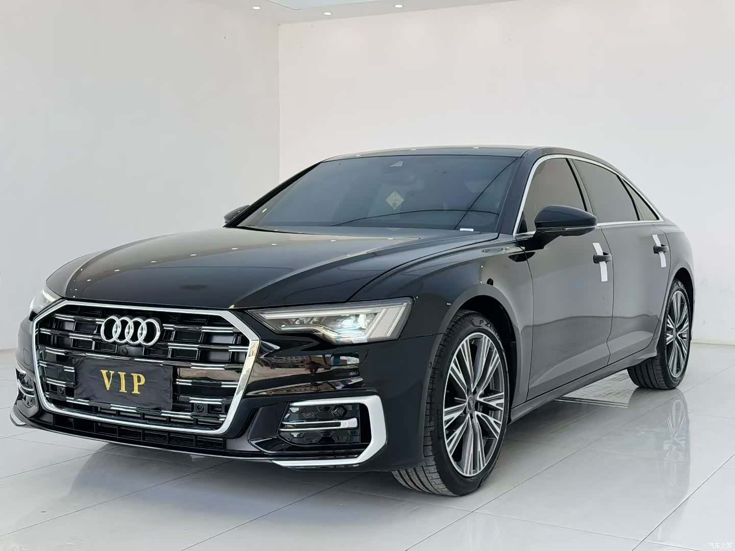 Audi A6L, 2025 3