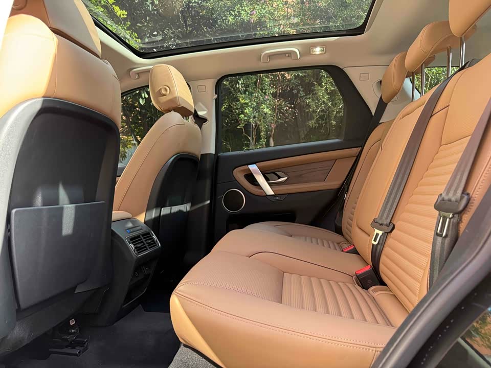 Land Rover Discover sports