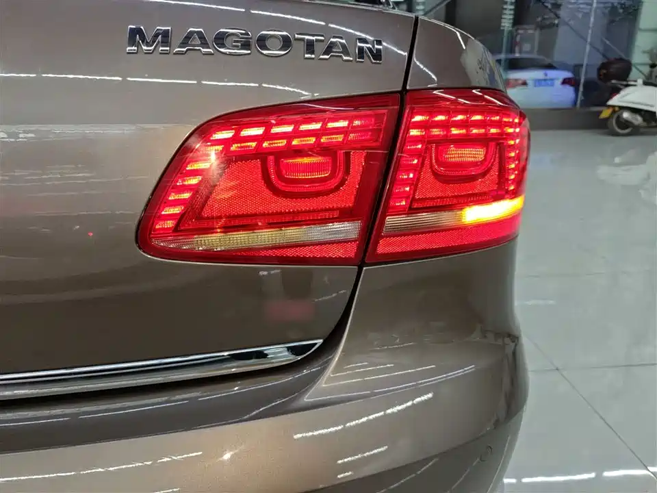 Volkswagen Magotan