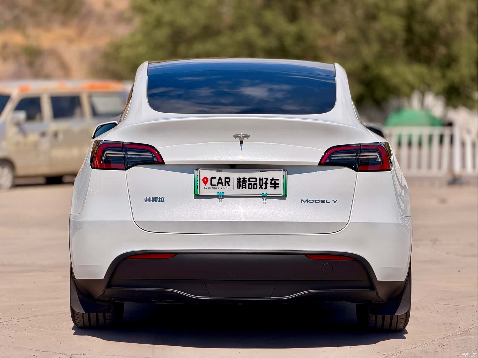 Tesla Model Y, 2024 8